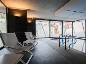 Pronájem bytu 2+kk, Praha - Smíchov, Holečkova, 74 m2