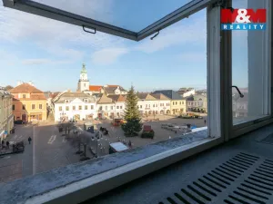 Prodej kanceláře, Bruntál, nám. Míru, 720 m2