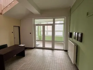 Pronájem kanceláře, Bruntál, Rýmařovská, 600 m2