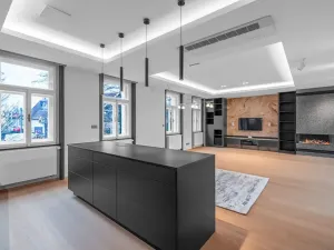 Pronájem rodinného domu, Dolní Břežany, U Zámku, 237 m2