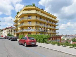 Pronájem bytu 3+kk, Praha - Břevnov, Šlikova, 100 m2