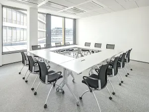 Pronájem kanceláře, Praha - Nusle, Pikrtova, 351 m2