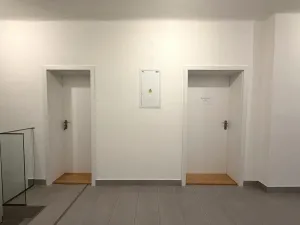 Pronájem kanceláře, Brno - Židenice, Kosmákova, 7 m2