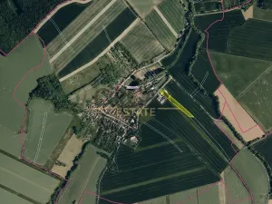 Prodej podílu pole, Kroměříž, 851 m2