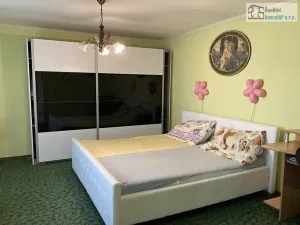 Prodej rodinného domu, Kožušice, 127 m2