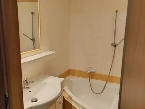 Prodej bytu 3+1, Uherský Brod, Sídl. Olšava, 70 m2