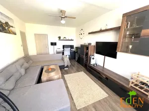 Prodej bytu 3+1, Plzeň, Bzenecká, 65 m2