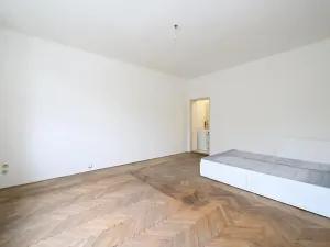 Pronájem bytu 1+kk, Praha - Vršovice, Ruská, 32 m2
