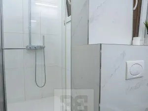 Pronájem bytu 1+1, Praha - Střešovice, Na Petynce, 27 m2