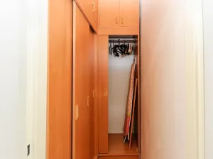 Pronájem bytu 3+1, Praha - Čimice, Chvatěrubská, 71 m2