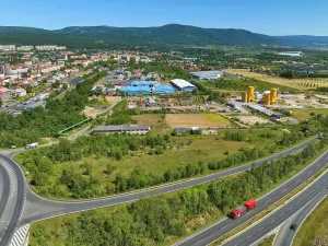 Prodej komerčního pozemku, Jirkov, 2782 m2