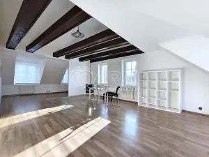 Pronájem kanceláře, Praha - Vršovice, Na louži, 101 m2