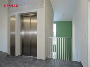 Pronájem bytu 3+kk, Hostivice, Cihlářská, 62 m2