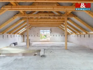 Prodej rodinného domu, Ostrov - Dolní Žďár, 160 m2