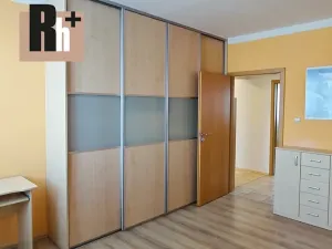 Pronájem bytu 3+1, Ostrava, Evžena Rošického, 77 m2