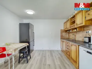 Prodej rodinného domu, Lnáře, 205 m2