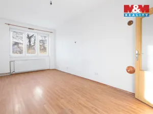 Prodej bytu 2+1, Petrovice, 58 m2