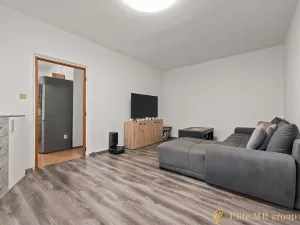 Prodej bytu 2+1, Kladruby, Stříbrská, 54 m2