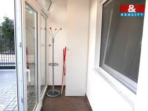 Pronájem bytu 1+kk, Loděnice, Spojovací, 15 m2