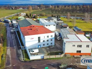 Pronájem kanceláře, Moravany, 111 m2