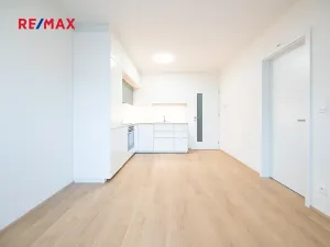 Pronájem bytu 2+kk, Hořovice, Pšeničná, 43 m2