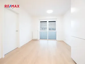 Pronájem bytu 2+kk, Hořovice, Pšeničná, 43 m2