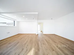 Prodej bytu 5+kk, Srubec, Smrková, 121 m2