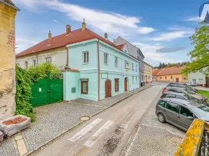 Prodej činžovního domu, Husinec, Jeronýmova, 400 m2