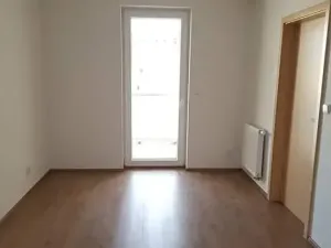 Pronájem bytu 2+kk, Plzeň, Presslova, 47 m2