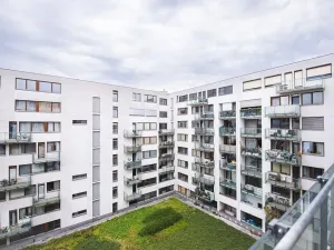 Pronájem bytu 2+kk, Praha - Holešovice, Poupětova, 52 m2