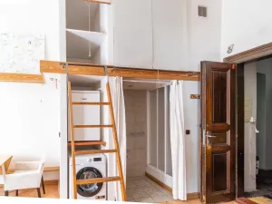 Prodej bytu 1+1, Praha - Malá Strana, Petřínská, 44 m2