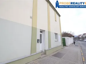 Pronájem obchodního prostoru, Beroun, Havlíčkova, 93 m2
