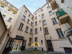 Pronájem bytu 2+kk, Praha - Nové Město, Soukenická, 74 m2