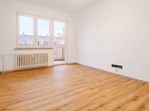 Prodej bytu 3+1, Kolín, Jateční, 66 m2