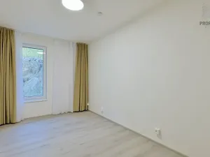 Pronájem bytu 2+kk, Brno, Bystrcká, 51 m2