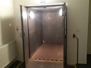 Pronájem výrobních prostor, Brno, Valchařská, 100 m2