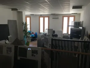 Pronájem obchodního prostoru, Brno, Valchařská, 100 m2