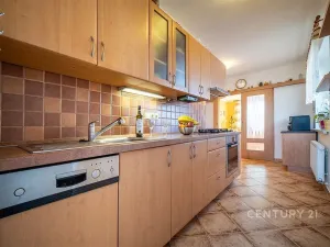 Prodej bytu 3+1, České Budějovice - České Budějovice 5, tř. Čsl. legií, 76 m2