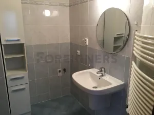 Pronájem bytu 2+kk, Praha, Komořanská, 61 m2