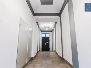 Prodej bytu 2+kk, Praha - Vyšehrad, Neklanova, 42 m2