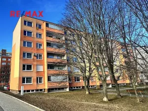 Prodej bytu 1+kk, Kladno, Na růžovém poli, 27 m2