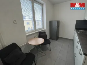Pronájem bytu 2+1, Louny, Sladkovského, 58 m2