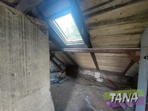 Prodej rodinného domu, Jenišovice, 225 m2