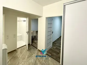 Pronájem bytu 2+kk, Teplice, Arbesova, 47 m2