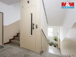 Pronájem bytu 2+1, Olomouc, Varšavské nám., 46 m2