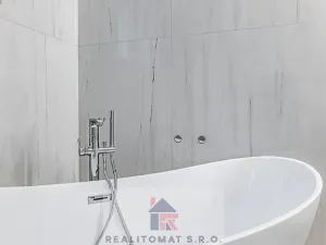 Prodej rodinného domu, Praha - Komořany, Pod lesem, 175 m2