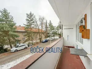 Prodej bytu 3+1, Komárov, Mládežnická, 65 m2