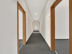 Pronájem kanceláře, Praha - Jinonice, Pekařská, 479 m2