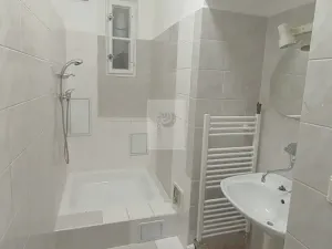 Pronájem kanceláře, Praha - Nové Město, V jámě, 125 m2