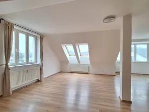 Pronájem bytu 3+kk, Praha, Podbělohorská, 105 m2